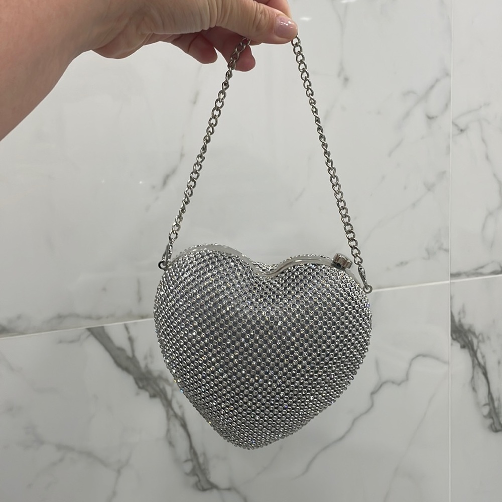 Heart shape fancy clutch